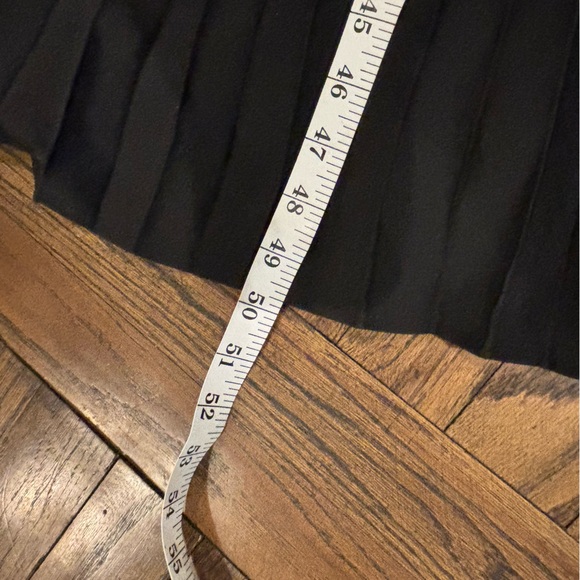 NWT ✨ Commense Women’s Choker Design Pleated Panel Dress- size large - Picture 5 of 7